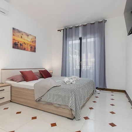 Apartment Cukerina With Whirpool & Sauna